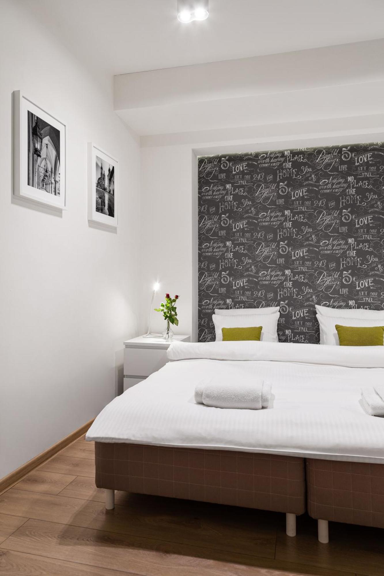 Tyzenhauz Apartments Old Town Krakow Exterior photo